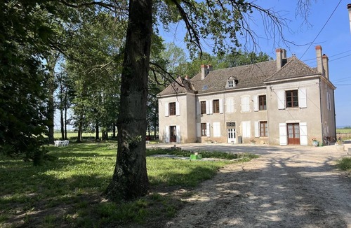 Alleriot House | Gîte du Château du Piochy