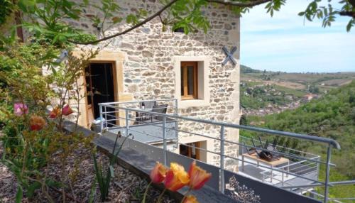 Beaujeu House | Gîte Du Château Saint-jean