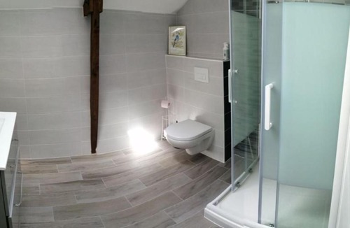 Saint-Laurent-sur-Oust Apartment | Gîte du courtil aux fées