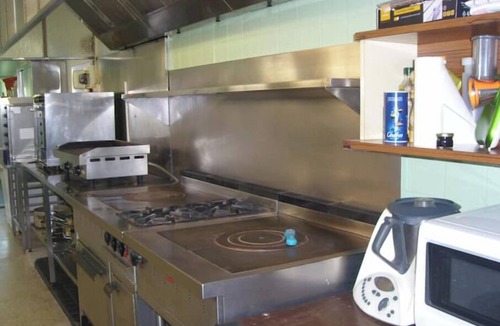 Saint-Pierre-des-Nids House | Gîte du Dauphin