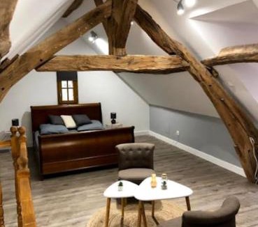 Couzon House | Gîte du four à pain