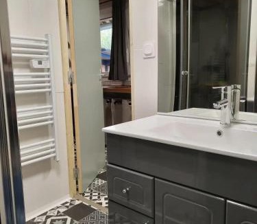 Boresse-et-Martron House | Gîte du Gardoir