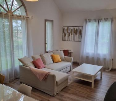 Orrouy House | Gîte du Grand frêne