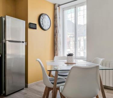 Carvin Apartment | Gîte du Haut Clocher entre Lille, Arras et Douai