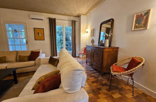 Seigy House | Gîte du Magnolia