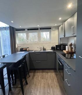 Croissy-Beaubourg Apartment | Gîte du manège - Domainepona