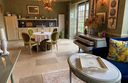 Monnaie House | Gîte du Manoir