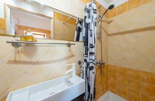Travaillan Apartment | Gîte du Mas Saint Paul - Maison avec piscine