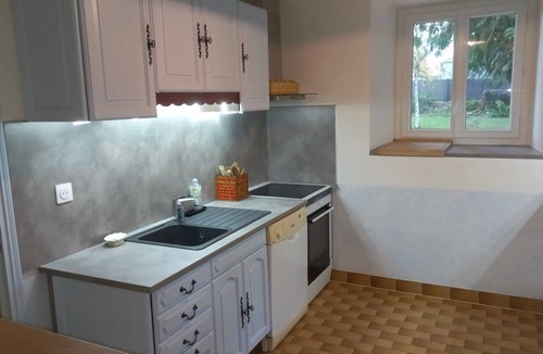 Preuilly-sur-Claise House | Gîte du Moulin de Chanvre with Private Terrace and Garden