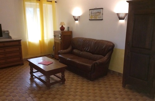 Preuilly-sur-Claise House | Gîte du Moulin de Chanvre with Private Terrace and Garden