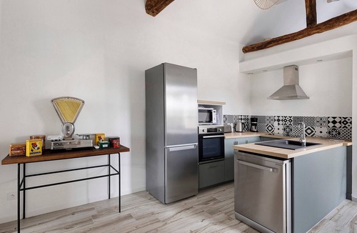 La Celle-Saint-Avant House | Gîte du Parc for 4 Guests