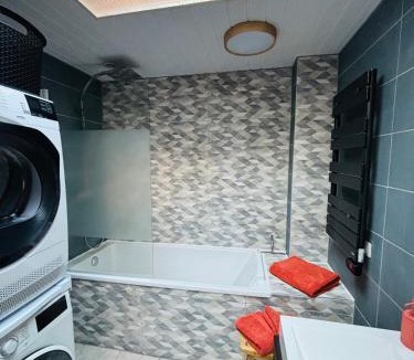 Grand-Fort-Philippe House | Gîte du Phare