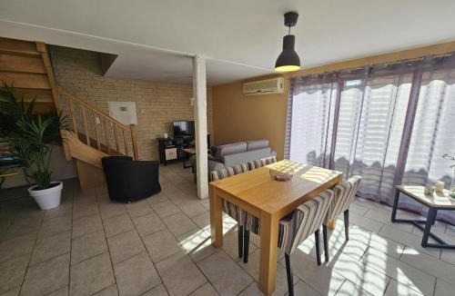 Bouresse House | Gîte du séchoir