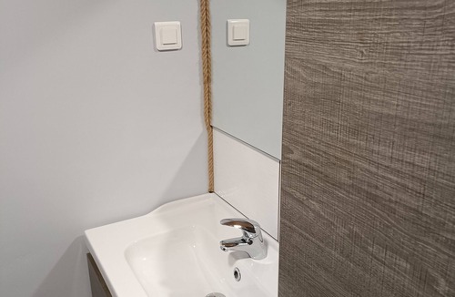 Dury House | Gîte du Sarrasin "aux Champs des Amours"