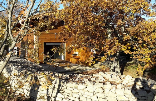 Les Vans House | Gîte du soleil levant