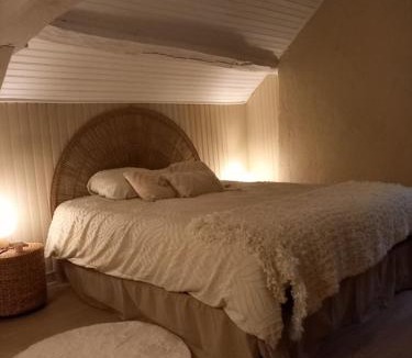 Jouhet House | Gîte du vieux puits