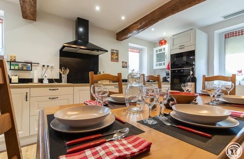 Le Castera House | Gîte En Magnet - LE CASTERA