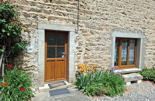 Champetieres Cottage | Gîte en Pierre à la Montagne à Proximité de Sentiers de Randonnées