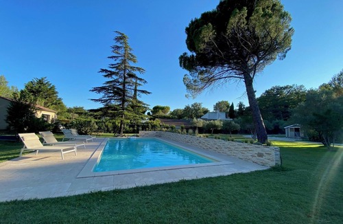 Loriol-du-Comtat House | Gîte en Provence Proche Mont Ventoux et à 2 pas des Commerces