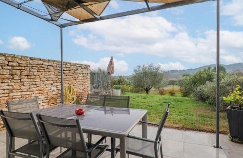 Aigueze House | Gîte Espigoule