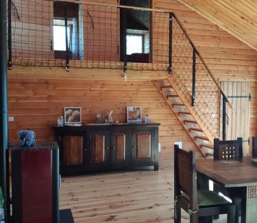 Pons House | Gîte esprit cabane spacieux avec accès SPA privatif et piscine de 2 à 10 voyageurs