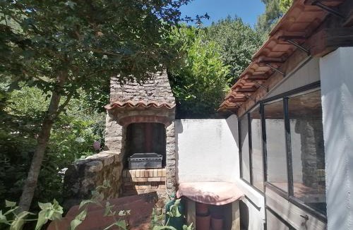 Courry House | Gîte et chambres d'hôtes Les 2 Pins