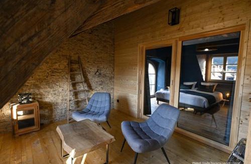 Ornans House | Gîte et Chambres Les Muses