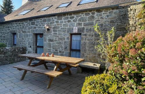 Bieuzy Hostel | Gîte et Hostel Le Ty Bihui