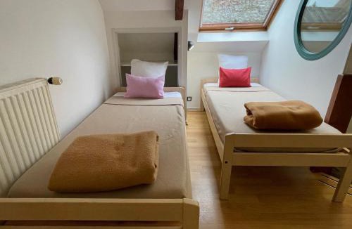 Bieuzy Hostel | Gîte et Hostel Le Ty Bihui