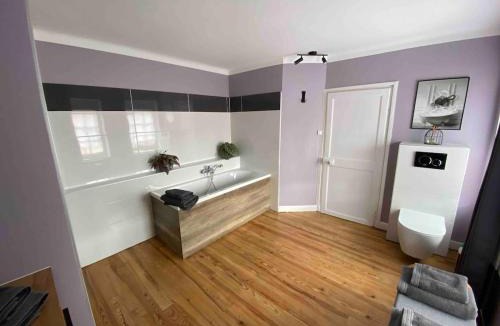 Bergues House | Gîte et SPA La Poterne