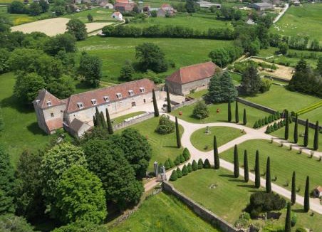 Magny Apartment | Gîte Eugène Süe - cuisine fermée