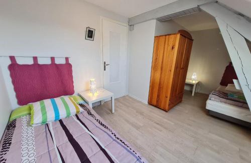 Vieilles-Maisons-sur-Joudry House | Gîte familial près de l'étang des Bois avec cheminée et véranda chauffée - FR-1-590-89