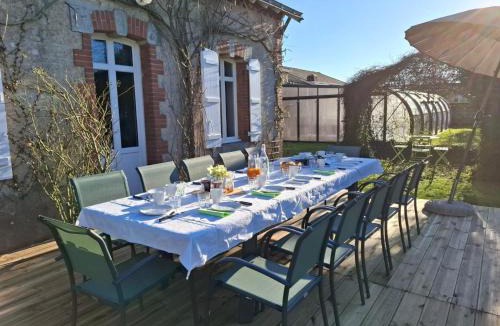 Lege House | Gîte familial avec piscine chauffée à Legé - FR-1-306-1296