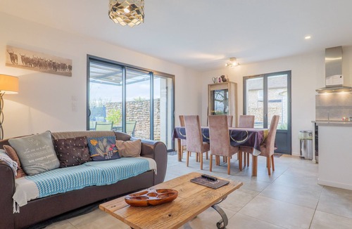 Aigueze House | Gîte Farigoule – Spacious Holiday Homes in Aiguèze