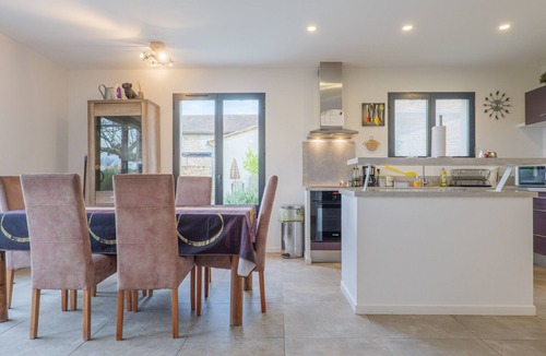 Aigueze House | Gîte Farigoule – Spacious Holiday Homes in Aiguèze