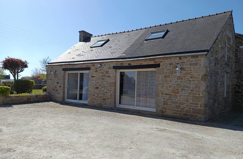 Pleven House | Gîte Fleur du Paradis,