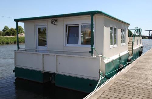 Saint-Valery-sur-Somme Boat Rental | Gîte Fluvial de La Baie de Somme Le Lihoury