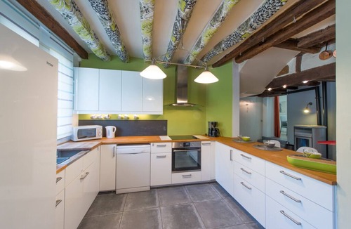 Montlouis-sur-Loire House | Gîte for 10 people - near Tours - Period house
