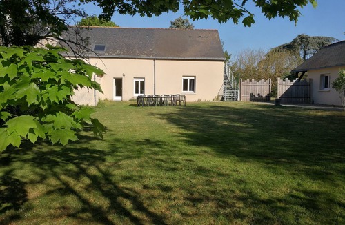 Murs-Erigne House | Gîte for 8 people