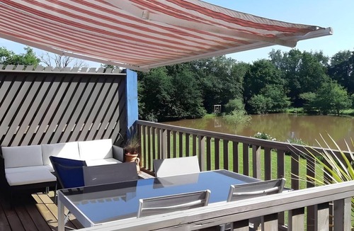 Saint-Avaugourd-des-Landes House | Gîte Douceur de vivre - Ocean: Lake View, Shared Pool, Wi-Fi
