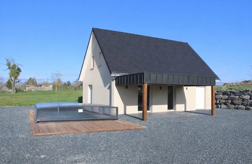 Saint-Christophe-sur-Conde House | Gîte de la Communette