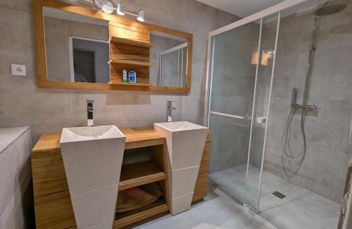 Saint-Jacques-en-Valgodemard Apartment | Gîte Loubet