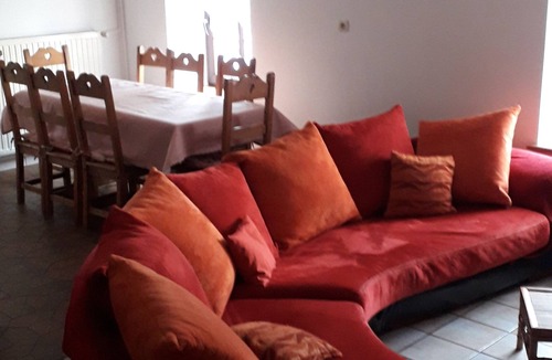 Saint-Maurice-sur-Moselle Apartment | Gîte Dans Ferme Équestre