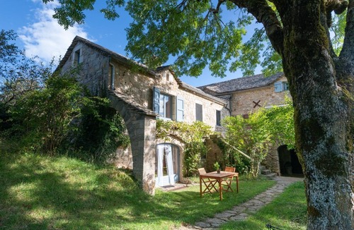 Saint-Pierre-des-Tripiers House | Gîte Pratlong - SAINT PIERRE DES TRIPIERS