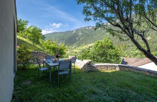 Saint-Rome-de-Dolan House | Gîte Gîte 2/4 pers. Confort au Castel de la Peyre