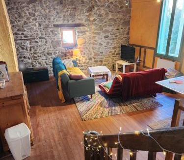 Siguer House | Gîte Groupe La Farigoule à Siguer