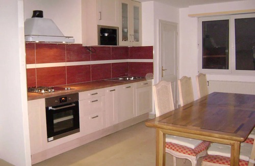 Wangenbourg-Engenthal Cottage | Gîte Hansel, set in greenery beside a stream