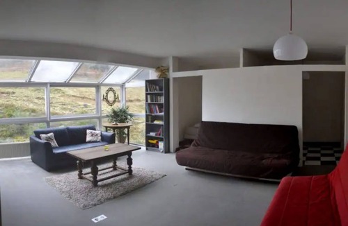 Wangenbourg-Engenthal Cottage | Gîte Hansel, set in greenery beside a stream