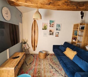 La Roche-sur-Yon Apartment | Gîte "Hawaï", avec parking securisé