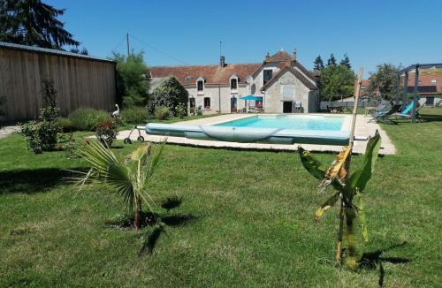 Villeloin-Coulange House | Gîte Hibou avec piscine 4-6 personnes